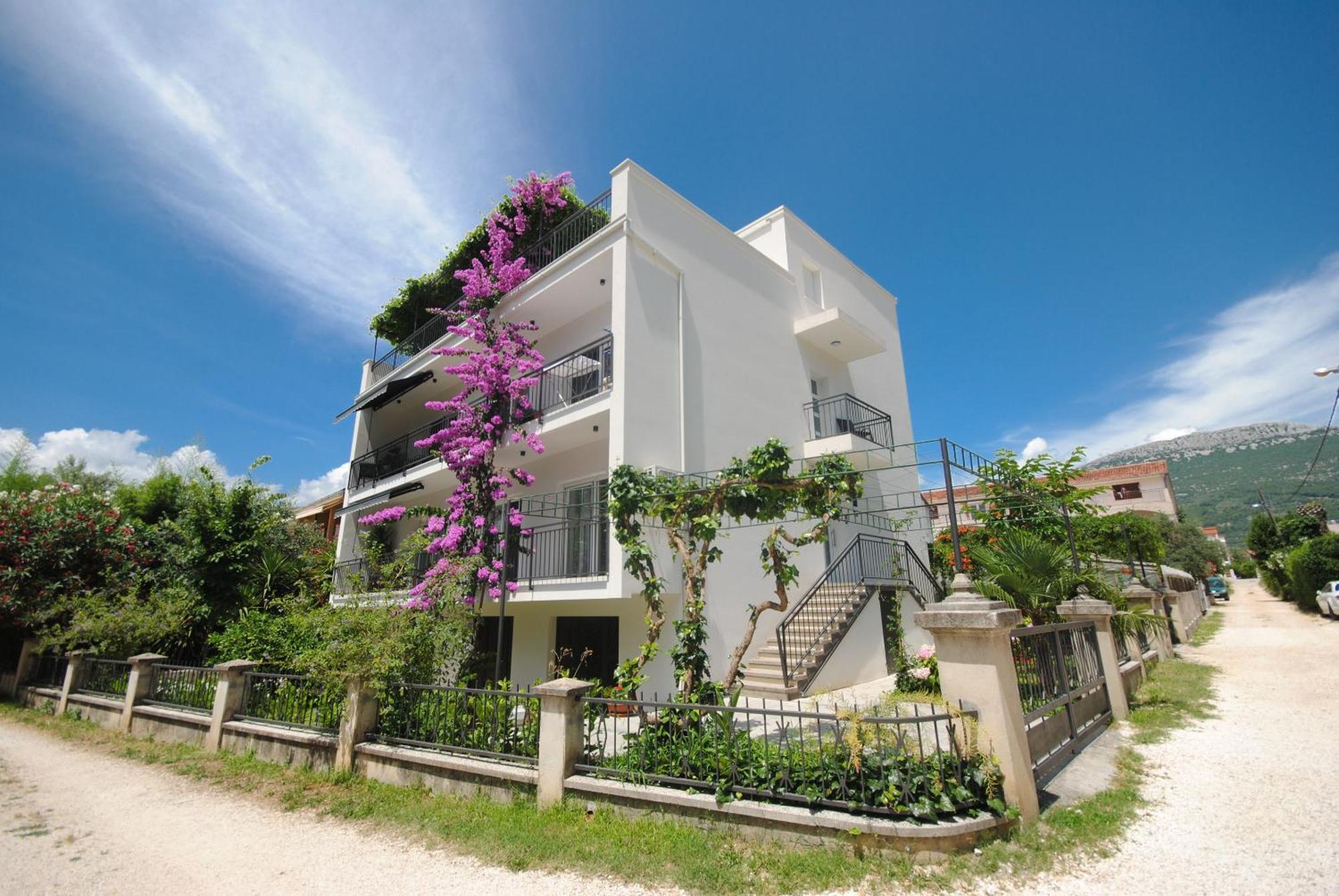 Park View Apartments Kaštela Екстериор снимка